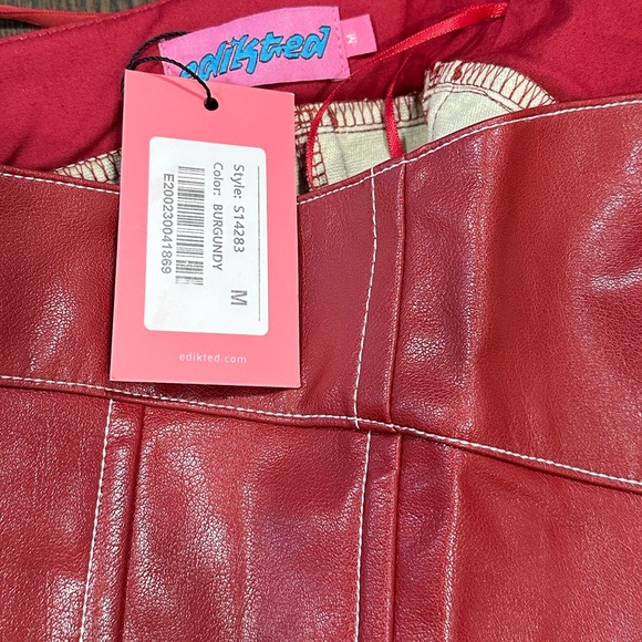 Edikted Moss Faux Leather Lace Up Corset Burgundry NEW Medium - Picture 9 of 11